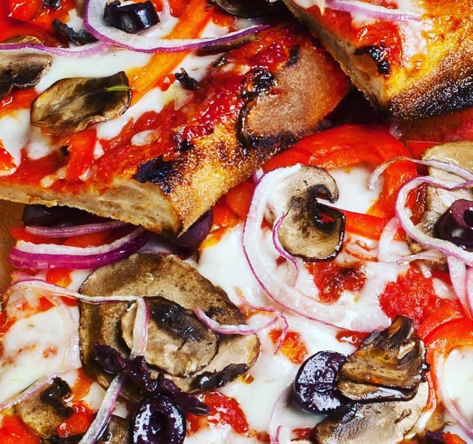 Blocks Pizza Deli Restaurante en Miami Beach, Pizzería